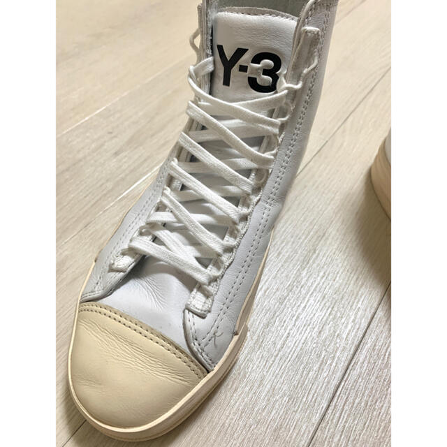 Y-3(ワイスリー)のY-3 adidas YUBEN MID ヨウジヤマモト　人気　ハイカット レディースの靴/シューズ(スニーカー)の商品写真