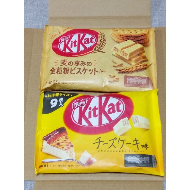 Nestle(ネスレ)のキットカット　麦の恵みの全粒粉ビスケットin　チーズケーキ味　セット 食品/飲料/酒の食品(菓子/デザート)の商品写真