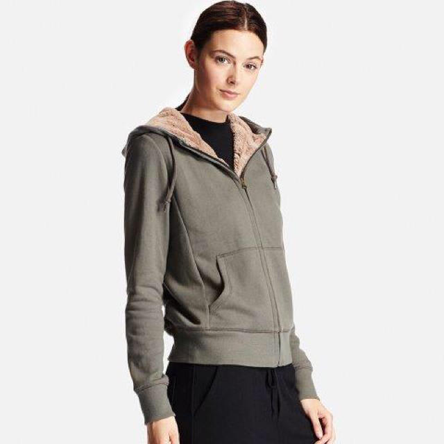 UNIQLO 【本日入荷!新品タグ付】ユニクロ ボアスウェットフルジップパーカー今季長袖グレーの通販 by momo♡評価0の方、ごめんなさい| ユニクロならラクマ Momo 裏起毛 ジップアップパーカー ピンク ユニクロ UNIQLO フリース
