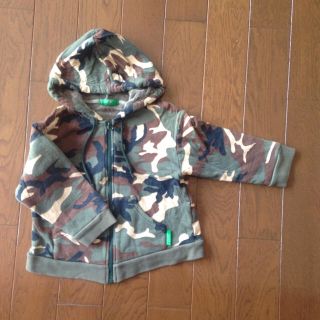 迷彩柄パーカー 子供服(その他)