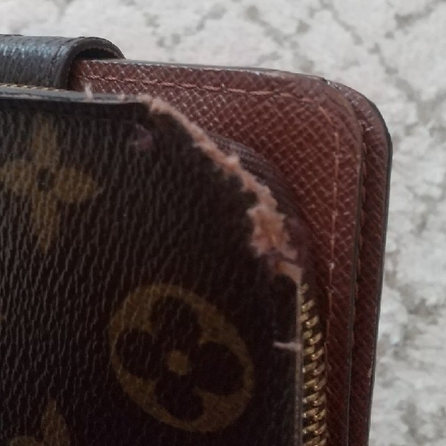 LOUIS VUITTON(ルイヴィトン)のルイヴィトン財布 レディースのファッション小物(財布)の商品写真