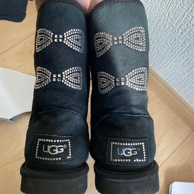 UGG - アグ スワロリボン２３センチシープスキンブーツ黒ブラック ...