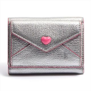 MIU MIU(シルバー/銀色系)のフリマアイテム一覧 MIU MIU(シルバー/銀色系)のフリマアイテム一覧