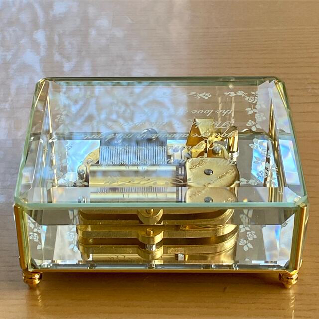 国内配送】 30弁 羽生結弦 新品 完売品 クリスタルオルゴール SEIMEI