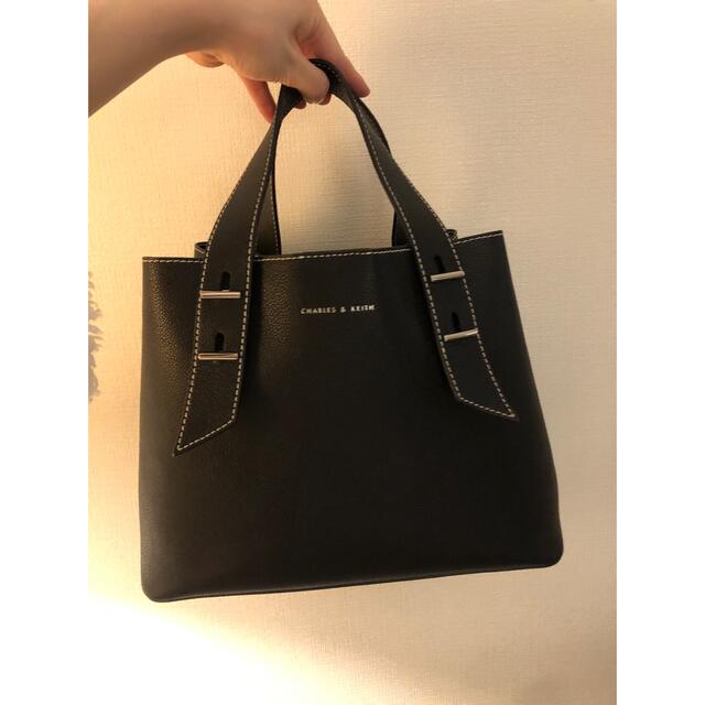 Charles and Keith(チャールズアンドキース)の【charls and  keith】チャールズアンドキース　トートバッグ　A4 レディースのバッグ(トートバッグ)の商品写真