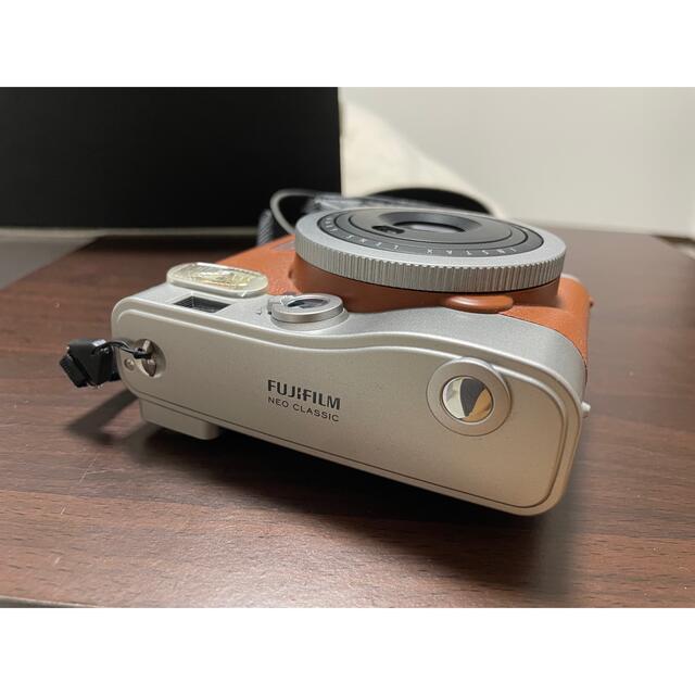 富士フイルム(フジフイルム)のFUJI FILM INSTAX MINI 90 ネオクラシック BROWN スマホ/家電/カメラのカメラ(フィルムカメラ)の商品写真