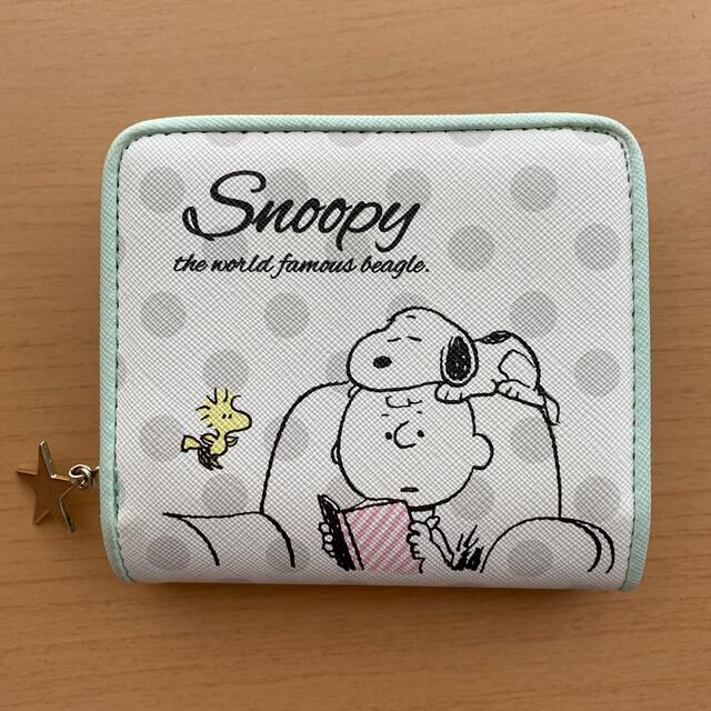 SNOOPY(スヌーピー)のスヌーピー　二つ折り財布　中古 キッズ/ベビー/マタニティのこども用ファッション小物(財布)の商品写真