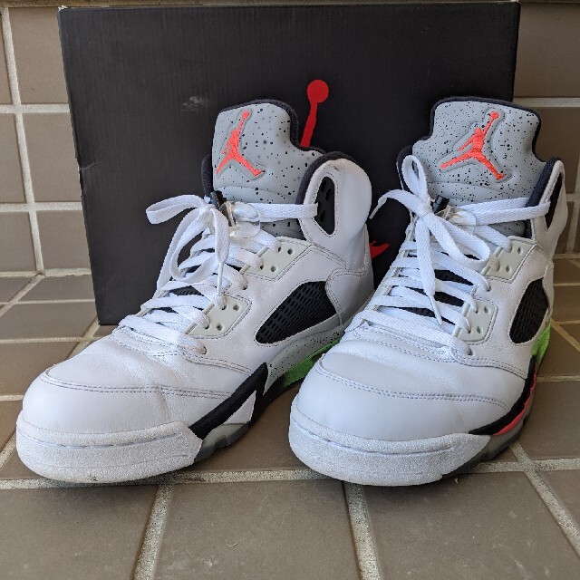 AIR JORDAN 5 RETRO