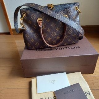 LOUIS VUITTON - ルイヴィトンパラスbbモノグラムバッグショルダー正規