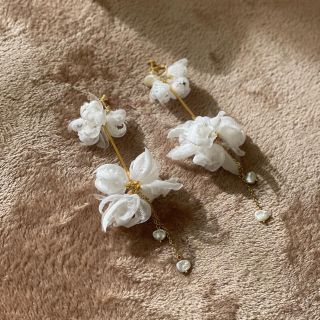 ヴェラウォン(Vera Wang)のchocolat wedding bouquet 〈ブーケ〉 イヤリング(イヤリング)