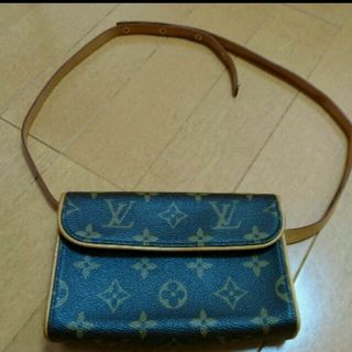 ルイヴィトン(LOUIS VUITTON)のルイビィトン♡ウエストポーチ(ボディバッグ/ウエストポーチ)