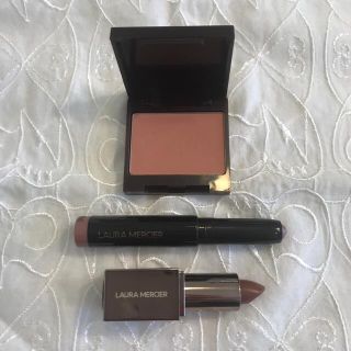 ローラメルシエ(laura mercier)のローラメルシエ   プティ　コレクシオン　ベストカラー(コフレ/メイクアップセット)