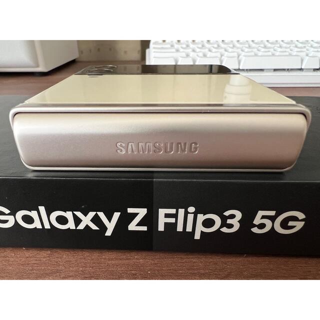 Galaxy Z Flip3 5G 256GB SM-F7110 香港・台湾版