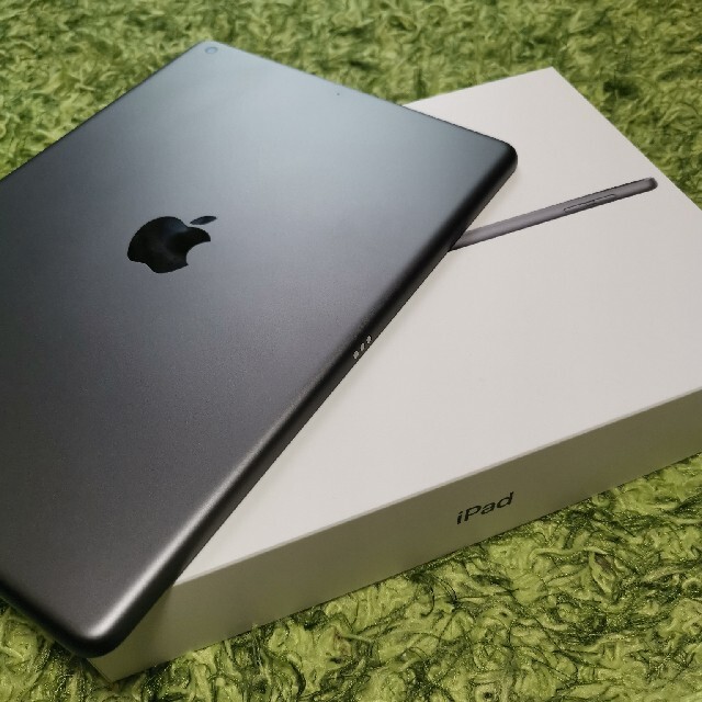 アップル iPad 第9世代  キーボードカバー付き