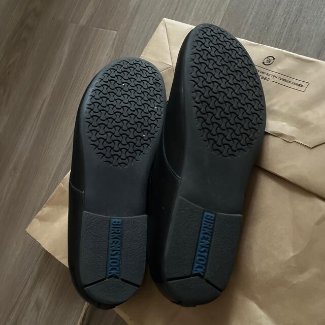 BIRKENSTOCK(ビルケンシュトック)のBIRKENSTOCK 黒　革靴　 レディースの靴/シューズ(ローファー/革靴)の商品写真