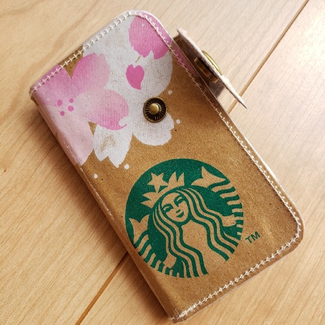 Starbucks Coffee(スターバックスコーヒー)の訳有品）ハンドメイド 紙袋リメイク キーケース スターバックス桜 スタバ レディースのファッション小物(キーケース)の商品写真