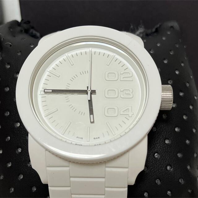 DIESEL(ディーゼル)のDIESEL ディーゼル 腕時計 ホワイト 白 DZ1436 男女兼用 メンズの時計(腕時計(アナログ))の商品写真
