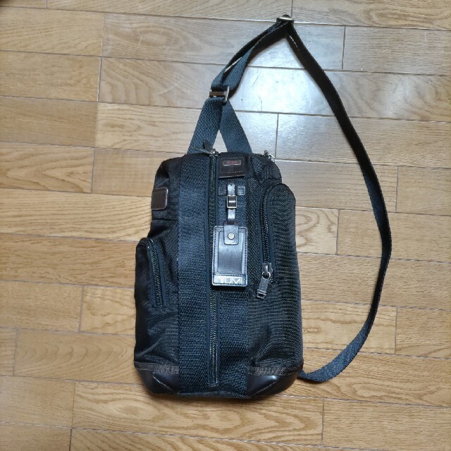 シルバーグレー サイズ 未使用に近い美品 TUMIリュック