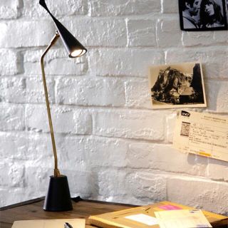 イケア(IKEA)のARTWORKSTUDIO Gossip-LED desk light ブラック(テーブルスタンド)