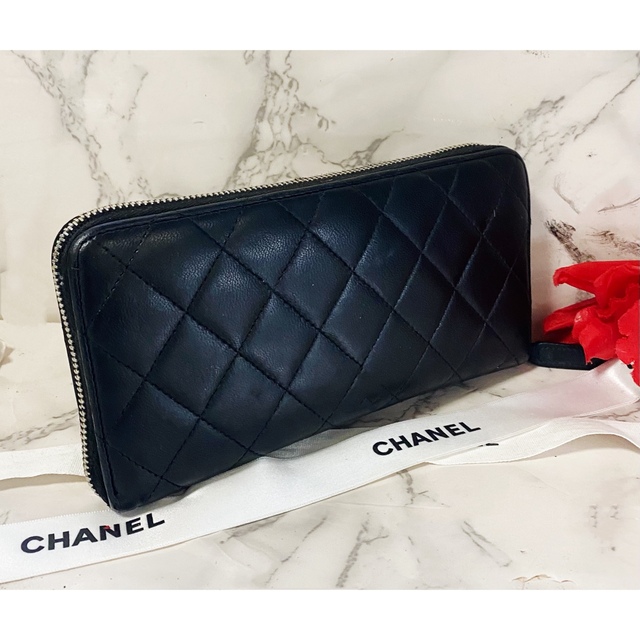 CHANEL(シャネル)の正規品　CHANEL シャネル　マトラッセ　長財布 レディースのファッション小物(財布)の商品写真