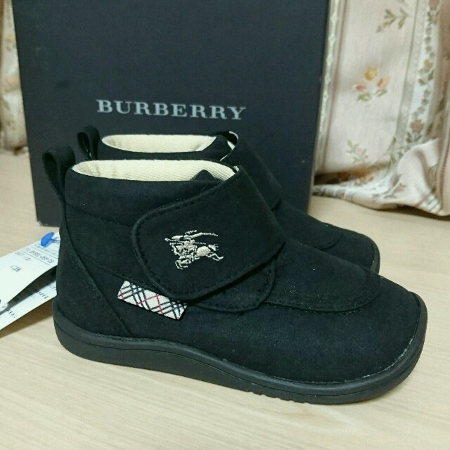 BURBERRY(バーバリー)の新品 バーバリー 13cm靴 キッズ/ベビー/マタニティのベビー靴/シューズ(~14cm)(ブーツ)の商品写真