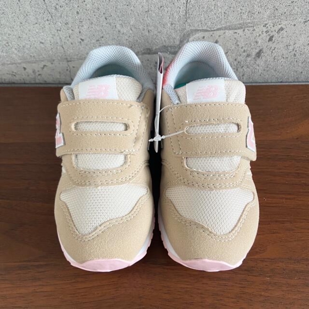 New Balance - 【新品】15.5センチ ベージュ×ピンク New Balance - 【新品】15.5センチ ベージュ×ピンク