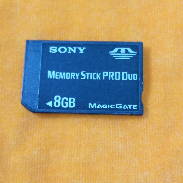 SONY(ソニー)のメモリースティックデュオ8GB スマホ/家電/カメラのスマホ/家電/カメラ その他(その他)の商品写真