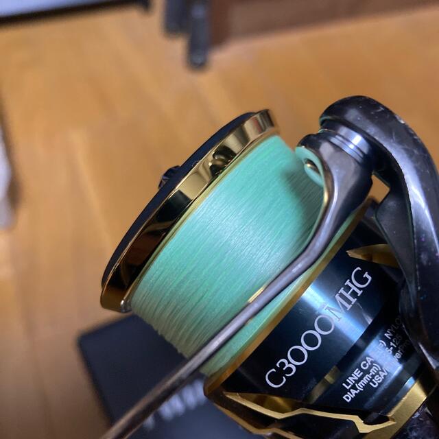 SHIMANO(シマノ)のシマノ　ツインパワーc3000mhg スポーツ/アウトドアのフィッシング(リール)の商品写真