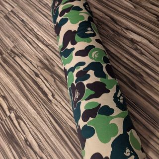 A BATHING APE  テンピュールクッション☆