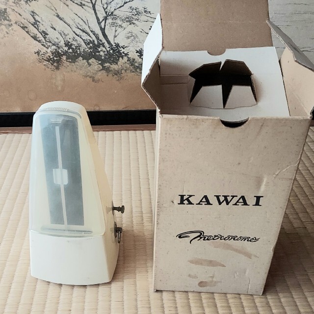 【昭和レトロ】メトロノーム 河合楽器 KAWAI KM-101 白 箱あり 楽器の楽器 その他(その他)の商品写真