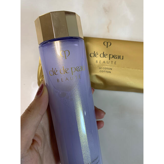 クレ・ド・ポー ボーテ コレクチュールエサンシエルn 170ml