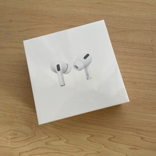 アップル(Apple)の【新品未開封】AirPods Pro MagSafe対応　MLWK3J/A (ヘッドフォン/イヤフォン)