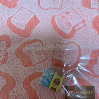 カドカワショテン(角川書店)のパンどろぼう　マスキングテープ２種類＆ハンカチタオルオレンジ(キャラクターグッズ)