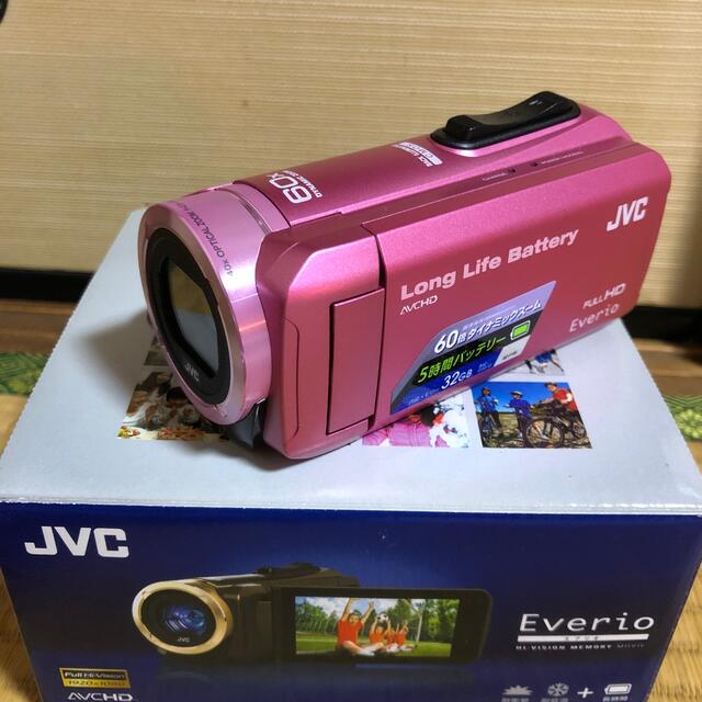 JVC ビデオカメラ GZ-F100-P ピンク 箱付きの通販 by lowliet's shop