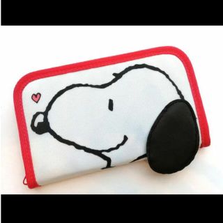 スヌーピー(SNOOPY)のSNOOPY スヌーピーマルチケース 通帳ケース(キャラクターグッズ)