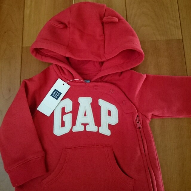 babyGAP(ベビーギャップ)の新品 くま耳フード 足付きロンパース キッズ/ベビー/マタニティのベビー服(~85cm)(カバーオール)の商品写真