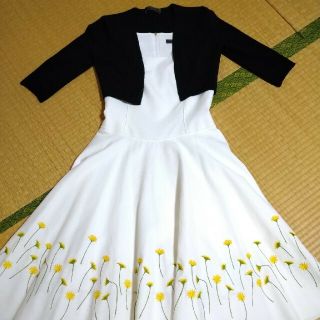 フォクシー(FOXEY)の「さくらこ様専用」お得☆FOXEY たんぽぽ柄ワンピース&ボレロ(ひざ丈ワンピース)