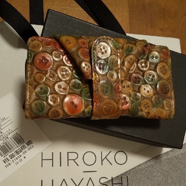 HIROKO HAYASHI(ヒロコハヤシ)のエレンディラ【未使用】ヒロコハヤシ    小銭入れ ミニ財布 レディースのファッション小物(財布)の商品写真