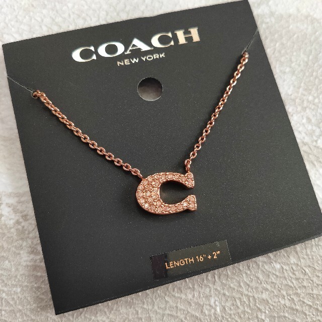 COACH(コーチ)の人気!! COACH コーチ シグネチャー ネックレス ローズゴールド 新品 レディースのアクセサリー(ネックレス)の商品写真