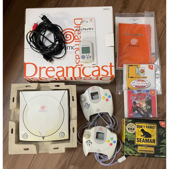 SEGA - ドリームキャスト本体+ソフト3点の通販 by ムー's shop SEGA - ドリームキャスト本体+ソフト3点の通販 by ムー's shop