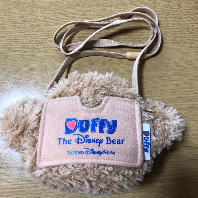 Disney(ディズニー)のダッフィー パスケース コインケース　バック エンタメ/ホビーのおもちゃ/ぬいぐるみ(キャラクターグッズ)の商品写真