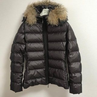 モンクレール(MONCLER)のMoncler angers アンジェ　モンクレール　ファー　ダウンジャケット(ダウンジャケット)