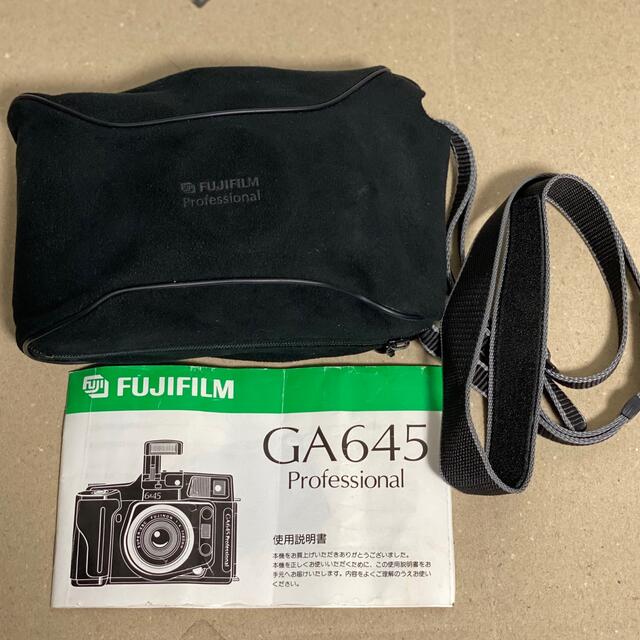 富士フイルム(フジフイルム)の美品 FUJI FILM GA645PRO (300ショット) スマホ/家電/カメラのカメラ(フィルムカメラ)の商品写真