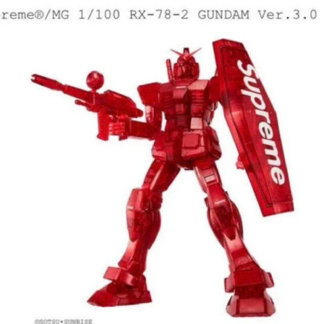 Supreme®/MG 1/100 RX-78-2 GUNDAM Ver.3.0エンタメ/ホビー