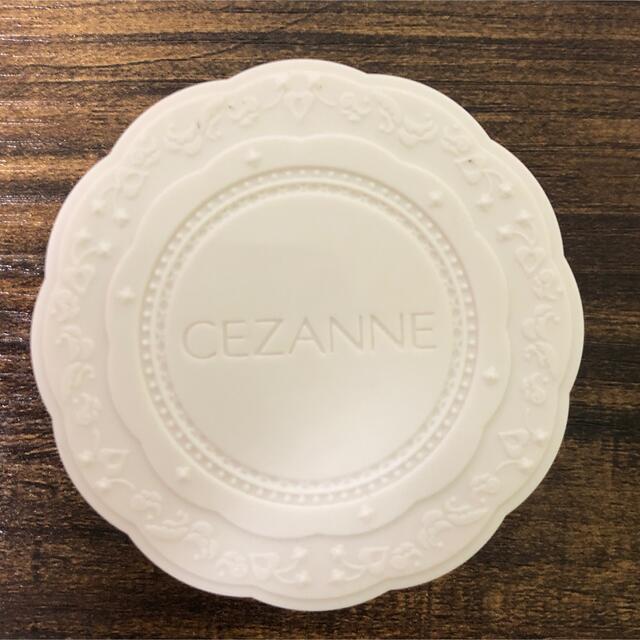 CEZANNE（セザンヌ化粧品）(セザンヌケショウヒン)のセザンヌ　UVシルクカバーパウダー コスメ/美容のベースメイク/化粧品(フェイスパウダー)の商品写真