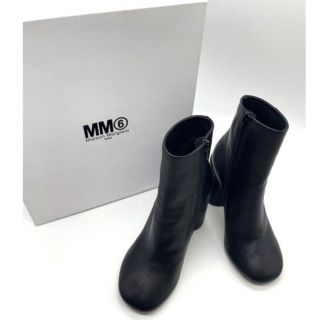 エムエムシックス(MM6)の【新品未使用】Maison Margiela メゾンマルジェラ　ブラック　ブーツ(ブーツ)