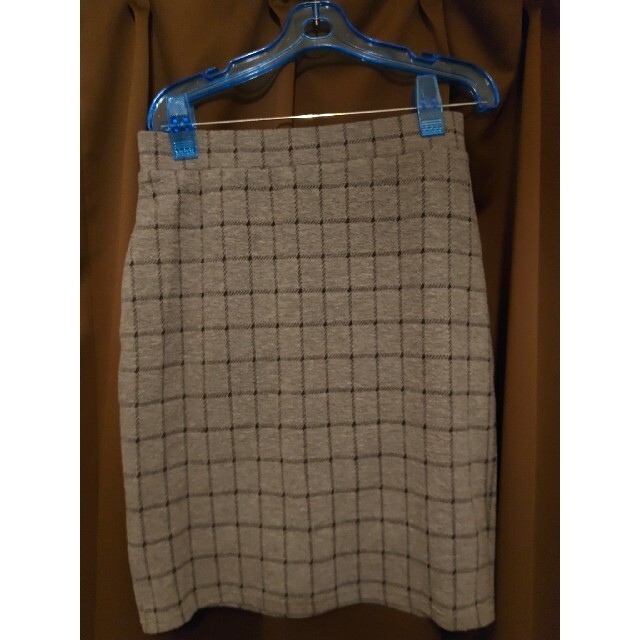 グレーチェック　タイトスカート レディースのスカート(ひざ丈スカート)の商品写真