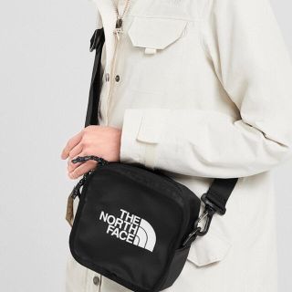 ザノースフェイス(THE NORTH FACE)の◆ ノースフェイス ボディーバッグ ウエストバッグ ◆(ボディーバッグ)