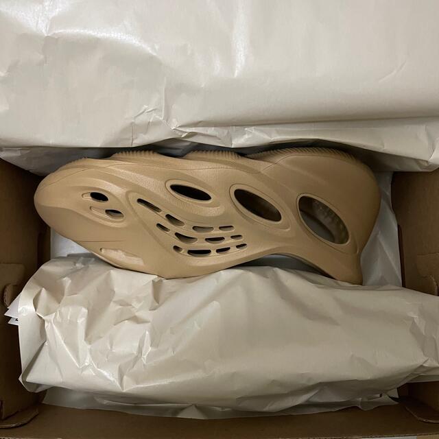 adidas(アディダス)のアディダス イージー フォーム ランナー オークル 24.5 レディースの靴/シューズ(サンダル)の商品写真