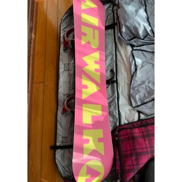 AIRWALK エアウォークスノボード板、ブーツ、northpeakケースセット AIRWALK エアウォークスノボード板、ブーツ、northpeakケースセット
